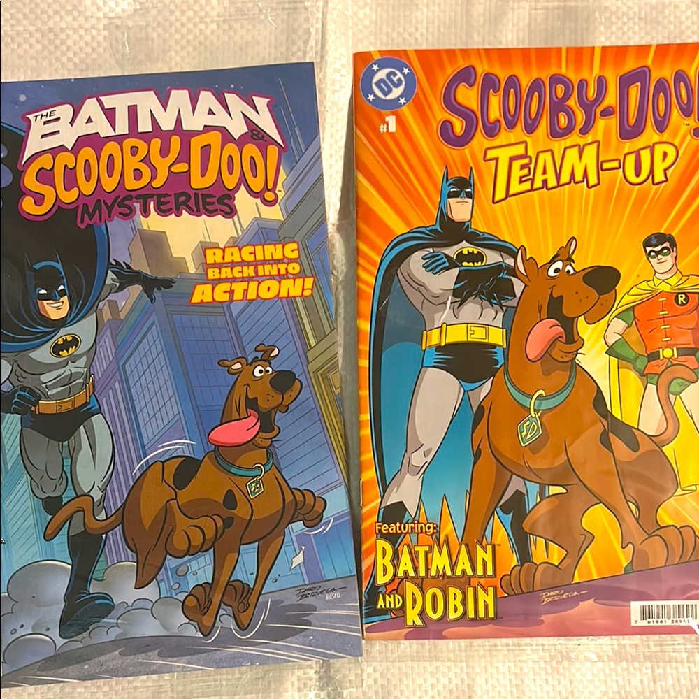 Batman and Scooby-Doo Comic Book Set